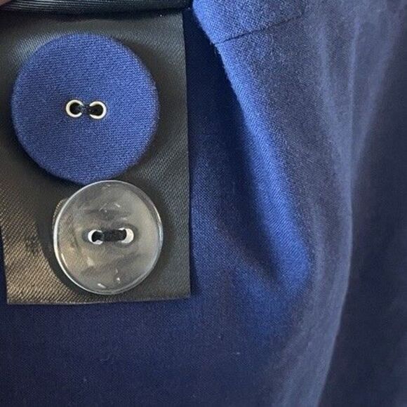 New FARM Rio Navy Blue Pineapple cotton eyelet trench coat size Medium - Picture 10 of 10